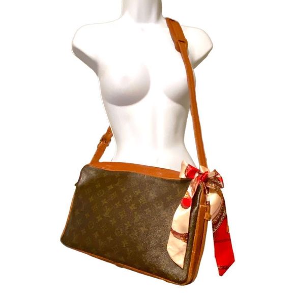 Authentic Vintage Louis Vuitton Sac Bandouliere - Picture 2 of 15